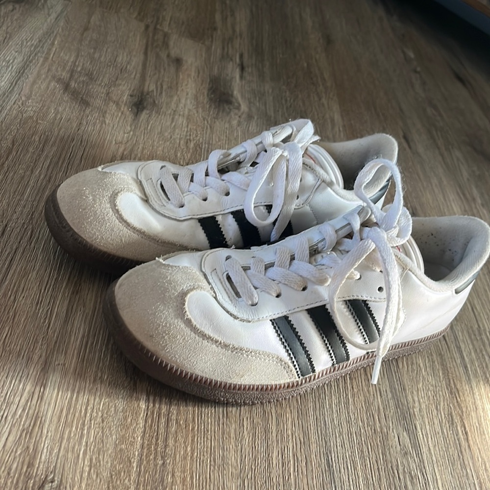 Adidas Samba Sneakers